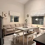 Apartament Lomavuokra Keskuskuja 5, Alppikeskus Levi