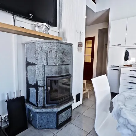 아파트 Lomavuokra Keskuskuja 5, Alppikeskus *