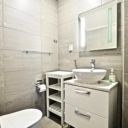 Lomavuokra Keskuskuja 5, Alppikeskus Lägenhet *