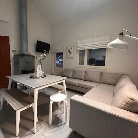 Lomavuokra Keskuskuja 5, Alppikeskus Levi